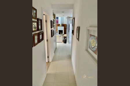 10_photo/95274677eb.f4a5c666155909d5-ATLAS-0e12660d-c9b4-44df-ba43-e4eb82c13eda.jpg de casa à venda com 2 quartos, 200m² em Sambaqui, Florianópolis
