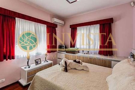 10_photo/9527467a6d.02e76da821d64bb7-ATLAS-349d0be9-71c0-4fda-a967-3234b628cce8.jpg de casa à venda com 3 quartos, 300m² em Sambaqui, Florianópolis