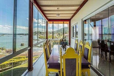 22_photo/9527467a6d.02e76da821d64bb7-ATLAS-38149676-ca72-457a-af89-ff2b53ece10c.jpg de casa à venda com 3 quartos, 300m² em Sambaqui, Florianópolis