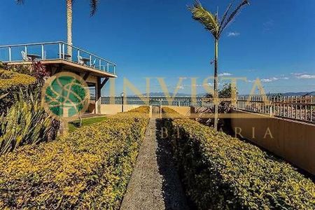 11_photo/9527467a6d.02e76da821d64bb7-ATLAS-5a86a20c-8c9b-404f-bbcb-a4da0b3c9575.jpg de casa à venda com 3 quartos, 300m² em Sambaqui, Florianópolis