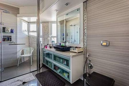 31_photo/9527467a6d.02e76da821d64bb7-ATLAS-7ce7970b-df29-4821-a65f-2dab9a16f237.jpg de casa à venda com 3 quartos, 300m² em Sambaqui, Florianópolis