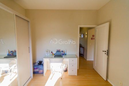 15_photo/9527467b7d.f469cfda097b0aa9-ATLAS-a8ce7a9c-5005-402d-a8f0-afd8a3129314.jpg de casa à venda com 4 quartos, 278m² em Sambaqui, Florianópolis
