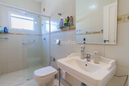 26_photo/9527467b7d.f469cfda097b0aa9-ATLAS-d639d0da-55cb-4a34-9280-dbdf69b6f128.jpg de casa à venda com 4 quartos, 278m² em Sambaqui, Florianópolis