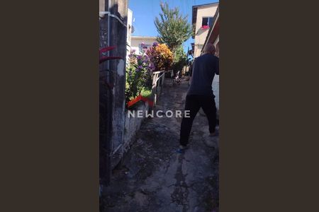 19_photo/9527467b9d.93b8fa184532727f-ATLAS-378e59bf-dff8-4010-80eb-5e6b6f9d2b7e.jpg de casa à venda com 2 quartos, 53m² em Sambaqui, Florianópolis