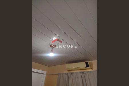 9_photo/9527467b9d.93b8fa184532727f-ATLAS-cf037e9c-7ce7-4060-a0d7-e096ae830aa3.jpg de casa à venda com 2 quartos, 53m² em Sambaqui, Florianópolis