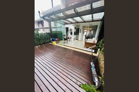 6_photo/9527467c6b.005b2c2c0d5e94b6-ATLAS-5f588b17-4e82-4fa5-9729-1e868945ee7b.jpg de casa à venda com 3 quartos, 149m² em Sambaqui, Florianópolis