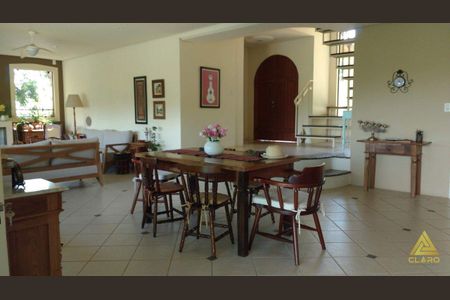 9_photo/95274680c7.54c6183aa5c3b429-ATLAS-406b37fa-cc2e-40cb-ac29-a0dc07892d54.jpg de casa à venda com 4 quartos, 369m² em Santo Antonio de Lisboa, Florianópolis
