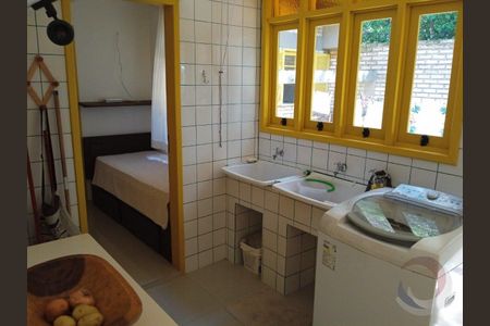 9_photo/9527468ac7.e1e9339d2da74223-ATLAS-4e7e9f0f-ec77-4f7e-b5b4-4935e4835592.jpg de casa à venda com 4 quartos, 300m² em Santo Antonio de Lisboa, Florianópolis