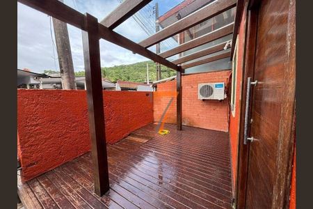 47_photo/952746b921.04c16ff0d284adb7-ATLAS-9b544ecf-1cb1-4fe5-bea7-ce50f2e18f71.jpg de casa para alugar com 2 quartos, 100m² em Ratones, Florianópolis