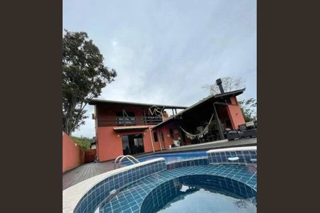 5_photo/952746bbf7.86f105e730b74fa5-ATLAS-91b5b9a3-9f1a-4f9f-897c-1ebe5a7fe95d.jpg de casa à venda com 4 quartos, 290m² em Ratones, Florianópolis