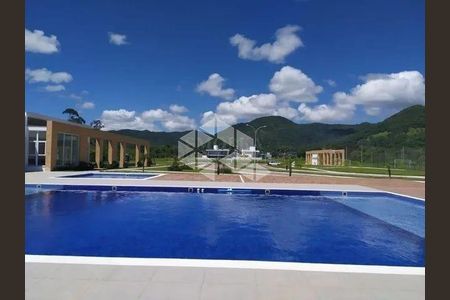 3_photo/952746c439.e0dae75b79fb2e8c-ATLAS-e361703e-0225-42be-889f-e66797ac62bc.jpg de casa de condomínio à venda com 2 quartos, 170m² em Ratones, Florianópolis