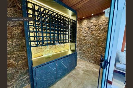 15_photo/952746c45f.80fb811e5b7edecb-ATLAS-5581b924-5e4b-4b68-9143-a9cc4ad0e24e.jpg de casa à venda com 6 quartos, 1000m² em Ratones, Florianópolis