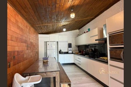 10_photo/952746d0df.a671cd23213f9475-ATLAS-04416968-9ec3-40cc-b401-2e8e6928c6f4.jpg de casa à venda com 4 quartos, 95m² em Ratones, Florianópolis