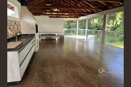 5_photo/952746d753.4e1a6e6486a440d9-ATLAS-5f3411b4-7bfe-4c5d-9412-556a894b5c0f.jpg de casa à venda com 4 quartos, 279m² em Ratones, Florianópolis