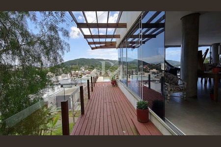 6_photo/952746ee21.33a0b54c22e21322-ATLAS-7b938278-c47d-48f2-9cd5-a31c19e5c5cb.jpg de casa de condomínio à venda com 5 quartos, 270m² em Santo Antonio de Lisboa, Florianópolis