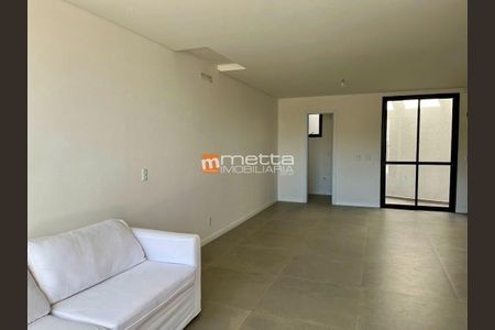 3_photo/952746f1c3.a15f321e408d66f6-ATLAS-9e0aee57-a0ef-4fc0-89b2-a02215b116f6.jpg de casa à venda com 3 quartos, 175m² em Recanto dos Açores, Florianópolis
