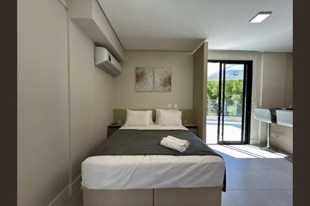 4_photo/952746f5c9.de477fca34e585ec-ATLAS-5cbb995c-a00f-4483-8224-dabd4e9f7d13.jpg de kitnet/studio à venda com 1 quarto, 81m² em Santo Antonio de Lisboa, Florianópolis