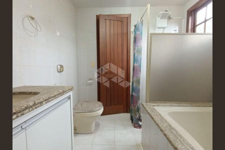 31_photo/952746f725.f38e38137a2159e3-ATLAS-e3cd2de8-d390-41aa-a44d-798d1f2e8240.jpg de casa para alugar com 3 quartos, 360m² em Santo Antonio de Lisboa, Florianópolis