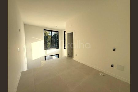 8_photo/952746f96b.ce5142388cdaa978-ATLAS-e01f8bd4-1af7-43f5-99bc-19b5d35f8685.jpg de apartamento à venda com 1 quarto, 75m² em Santo Antonio de Lisboa, Florianópolis