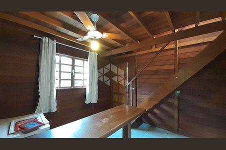 6_photo/952746feed.4cc0178cb76b325b-ATLAS-a8a9de28-176c-4951-b097-a5006d5f2ea0.jpg de casa para alugar com 1 quarto, 55m² em Santo Antonio de Lisboa, Florianópolis