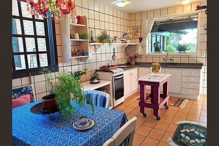 7_photo/952746ffc9.dbf98d89b7bdae38-ATLAS-571ed6fa-bf5f-473c-8d06-995f9c0d9fdb.jpg de casa à venda com 4 quartos, 280m² em Santo Antonio de Lisboa, Florianópolis