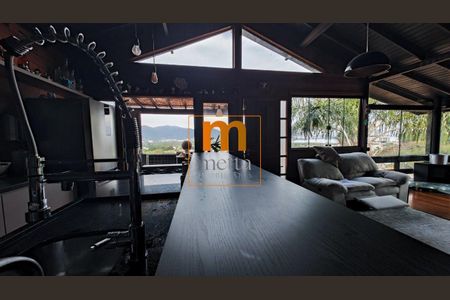 63_photo/9527470b7d.07fb07773285f6be-ATLAS-1585c8d6-ccc4-4e43-b4c9-d4af3f38ef03.jpg de casa à venda com 2 quartos, 110m² em Cacupé, Florianópolis