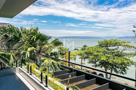 13_photo/9527470c4d.3714cccd63f8fe2d-ATLAS-71f9c879-e552-4630-93d3-6088b3a5a265.jpg de casa à venda com 5 quartos, 512m² em Cacupé, Florianópolis