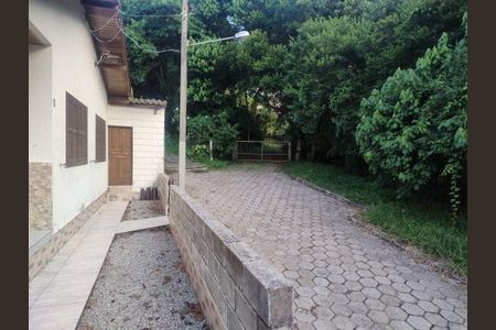 6_photo/9527470ca1.f2bfaed4af7a5e8b-ATLAS-ee1a7bca-a726-409b-8b3f-06792f6ed1db.jpg de casa à venda com 3 quartos, 100m² em Cacupé, Florianópolis