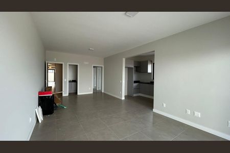 8_photo/9527475d77.5e2e91d808f81440-ATLAS-8b019cb7-4065-40db-8cdf-e4e94b7a05c1.jpg de apartamento para alugar com 3 quartos, 179m² em Saco Grande, Florianópolis