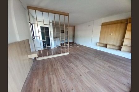 8_photo/9527475fa9.c8dca683d903871b-ATLAS-13a4c6c8-eb8e-425c-bc1d-b5fa0d2b3b52.jpg de apartamento à venda com 1 quarto, 50m² em Saco Grande, Florianópolis