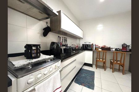 5_photo/952747690d.eef51b62ad393864-ATLAS-cc14b9a4-5a4a-4c8e-b2c4-72ebb184b3cd.jpg de apartamento à venda com 2 quartos, 82m² em Saco Grande, Florianópolis