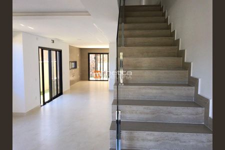 19_photo/9527476bdf.a63e2ee13645a6b1-ATLAS-a830792e-25bb-4b16-b01c-efa6c5e3690e.jpg de casa à venda com 3 quartos, 180m² em Saco Grande, Florianópolis