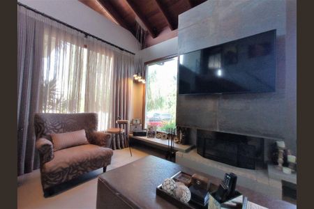 4_photo/952747726f.49e5f4e107e90c19-ATLAS-11d0d9bf-06f6-4b46-ac3b-7f84bf3e2eec.jpg de casa à venda com 3 quartos, 425m² em Saco Grande, Florianópolis