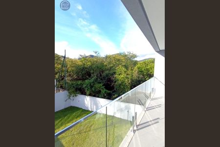 46_photo/9527477445.eb4747a7722cd593-ATLAS-2f337fe3-812a-4e6a-b739-e0bb3b1908b1.jpg de casa à venda com 3 quartos, 185m² em Saco Grande, Florianópolis