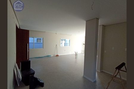 12_photo/9527477445.eb4747a7722cd593-ATLAS-a3cecfd4-e56f-4d95-9ec2-071fac4fc06a.jpg de casa à venda com 3 quartos, 185m² em Saco Grande, Florianópolis