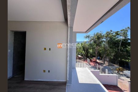 22_photo/9527477447.74a96c0b2c4b8c29-ATLAS-7a1c3d4d-a1fd-4a63-8d94-4d275e5638c9.jpg de casa à venda com 3 quartos, 181m² em Cacupé, Florianópolis