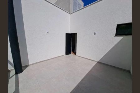 12_photo/9527477d87.f1039bc04521dfb1-ATLAS-3c122a4d-eb4a-4d96-a91d-75f9132c03b3.jpg de casa para alugar com 3 quartos, 174m² em João Paulo, Florianópolis