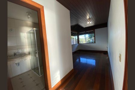 5_photo/9527477d89.2f15d505e37c7ac5-ATLAS-0ed5bd83-fe93-4a98-9767-e1e90a5975de.jpg de casa à venda com 4 quartos, 455m² em João Paulo, Florianópolis