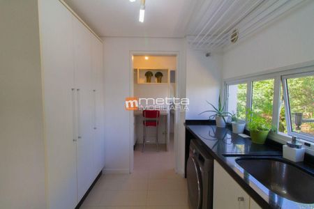 43_photo/9527477dc3.142f4d9500bc8d5d-ATLAS-e03df160-19bb-426f-937d-2f4a6b03f1f6.jpg de apartamento à venda com 3 quartos, 237m² em João Paulo, Florianópolis