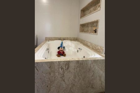 27_photo/9527477de7.cbac4b0532efd0a4-ATLAS-6fca6627-567b-4d95-b035-e43dcdec1c20.jpg de casa à venda com 4 quartos, 240m² em João Paulo, Florianópolis