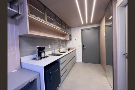 7_photo/9527477de7.fbcd7a2e7ac63d93-ATLAS-808c123d-5ca7-4fc9-8e56-8b3c177ff2e5.jpg de casa à venda com 3 quartos, 456m² em João Paulo, Florianópolis