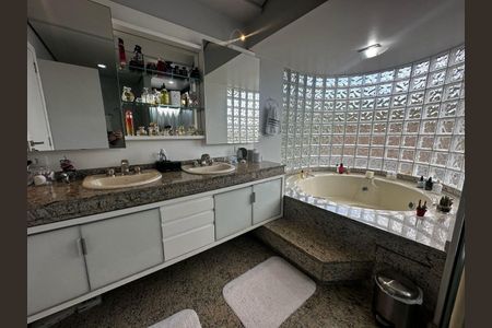 5_photo/9527477dfb.2d782e9ced6b4695-ATLAS-21f6154d-3623-4357-b302-bb0f68c84dfb.jpg de casa à venda com 4 quartos, 504m² em João Paulo, Florianópolis