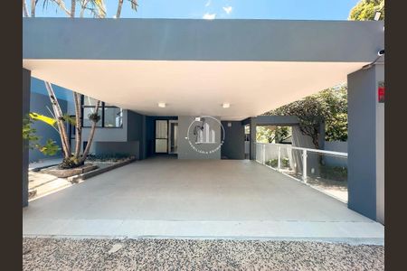 37_photo/9527477dfb.f4cff89963250dfd-ATLAS-5373316d-05e8-44ff-a1c5-9df19fb11d89.jpg de casa à venda com 5 quartos, 585m² em João Paulo, Florianópolis