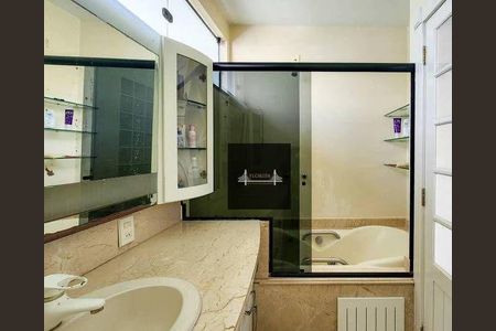 6_photo/9527477e6b.ea587ab87773fa6d-ATLAS-10e918f3-e128-4e10-9a23-3d004d0c7332.jpg de casa à venda com 4 quartos, 360m² em João Paulo, Florianópolis