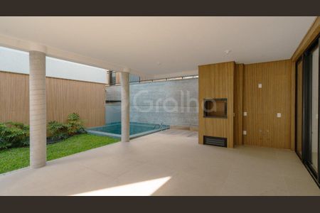 4_photo/9527479f1d.478be4c047dfae7d-ATLAS-215af336-0bc3-4a35-b6ea-db62b304ad0b.jpg de casa à venda com 3 quartos, 230m² em Cacupé, Florianópolis