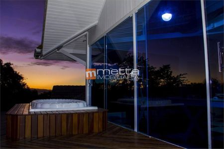 12_photo/9527479fc3.b0d7c8485858eecd-ATLAS-3851e68b-eabb-4357-a15e-e653a8901c59.jpg de casa à venda com 5 quartos, 650m² em Cacupé, Florianópolis