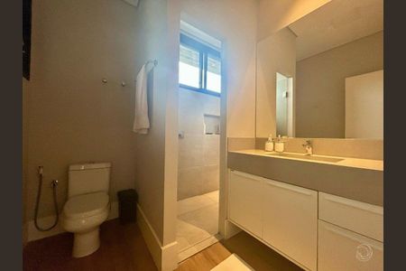 20_photo/952747a209.0ced9ffdefdd85d2-ATLAS-4a231d2d-289c-47f6-bf5e-8e2314d9c7e0.jpg de casa à venda com 6 quartos, 560m² em Cacupé, Florianópolis