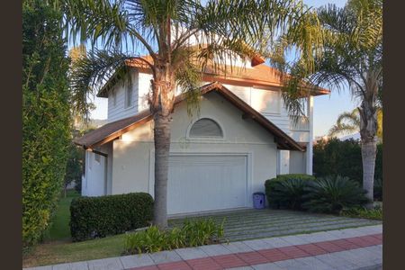 7_photo/952747a241.0ed93356e1043641-ATLAS-98b5b4e0-c2d7-4265-b7d4-51a42eb6c7f7.jpg de casa de condomínio à venda com 4 quartos, 381m² em Cacupé, Florianópolis