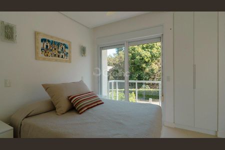 31_photo/952747a251.183cecbb511cf629-ATLAS-42657073-9e0e-4dea-a6cd-517cf7b2a563.jpg de casa à venda com 6 quartos, 340m² em Cacupé, Florianópolis