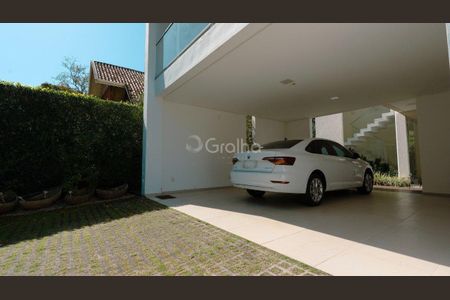 44_photo/952747a251.183cecbb511cf629-ATLAS-d0216770-8516-4c6e-87d6-3f1d6cfd9d43.jpg de casa à venda com 6 quartos, 340m² em Cacupé, Florianópolis
